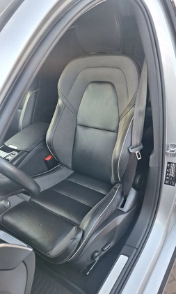 Volvo V60 cena 129900 przebieg: 80120, rok produkcji 2020 z Jędrzejów małe 301